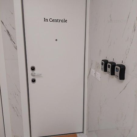 In Centrale มิลาน ภายนอก รูปภาพ